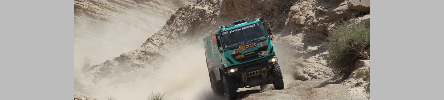 Dakar 2014: De Rooy wins the fourth stage and increases his lead in the rankings